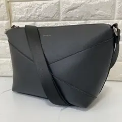 THE SHOP TK✨ショルダーバッグ ブラック レザー メッセンジャーバッグのサムネイル