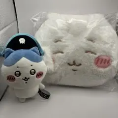 ちいかわ　ふわふわポシェット　ハチワレ　マスコットキーホルダー