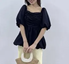 Le Boutique BonBon バルーンぺプラムブラウスのサムネイル