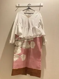 ZARA(下)ペンシルスカート