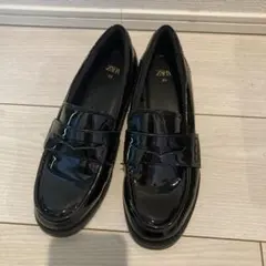 ZARA ザラ　エナメルローファー　ブラック 35
