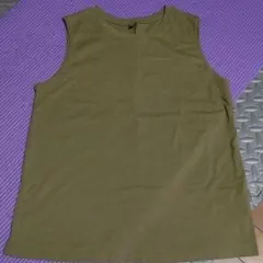 ユニクロ タンクトップ