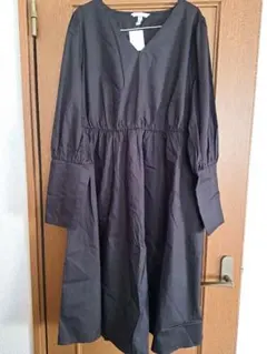 H&M ブラック Vネック ワンピース 長袖