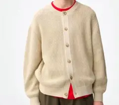 リリヤーンクルーネックカーディガン　GU