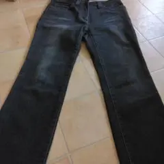 美品　イトキン　ストレートデニム ダークグレー