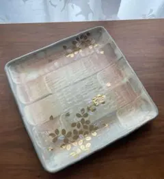 ★たち吉★金彩草花 盛皿／１枚