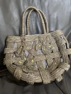 sac シャイニーベージュ編み込みかごバッグ