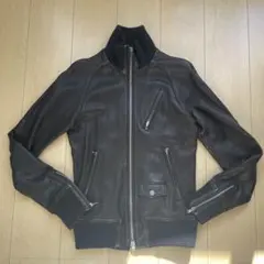 ドレストリップのサムネイル
