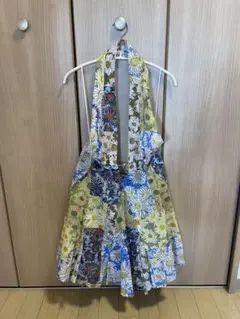 【新品・タグ付き】 ZARA 花柄　ミニワンピース　チュニック　ホルターネック