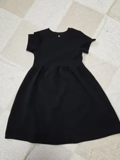 [Y☆Y様専用 ]ブラック 半袖 ワンピースのサムネイル
