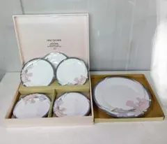 Noritake NEW DECADE プレートセット 花柄 A0019のサムネイル