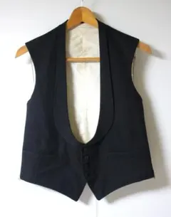 Item thumbnail for item dc5ba9e6-73a5-4214-b9ef-8fb53bcaae2b