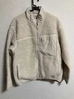 ★中古品　クリーム色 フリースジャケット フルジップ　メンズSサイズ