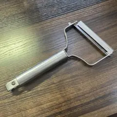 キャベツピーラー 千切り器のサムネイル