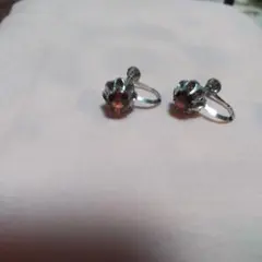 花形ピンクストーンイヤリング