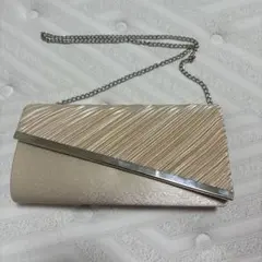 ベージュ ストライプ クラッチバッグ