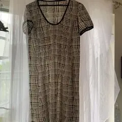 DESVISIOドット柄 半袖ワンピース