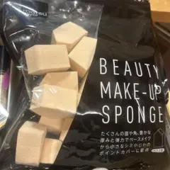matsukiyo BEAUTY MAKE-UP SPONGE ハウス型