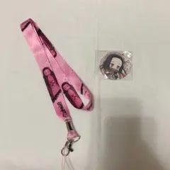 鬼滅の刃 竈門禰豆子 ストラップ 缶バッチ