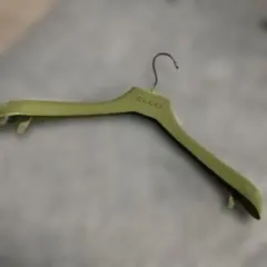 GUCCI グッチ　衣類ハンガー