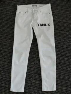 YANUK日本製Patricia Ankle ホワイトスキニーデニム24インチ