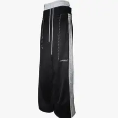 2026年最新】theredthread layered track pantsの人気アイテム - メルカリ