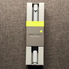 【新品未使用】ユニボール ゼント シグニチャーモデル 0.38mm シルバー