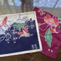 【新品】　紅型　蝶と花のデザイン ハンカチ2枚セット　42cm ✖️42cm