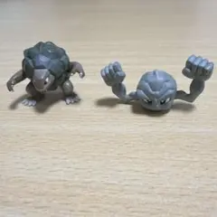モンコレ　イシツブテ　ゴローニャ
