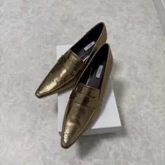 EVOJ ゴールド ローファー パンプス