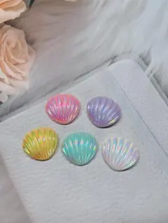 セールNo.194シェル　デコパーツ　ハンドメイド　貝 1こ15円