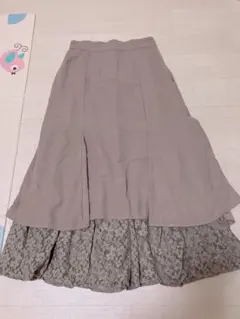 アースミュージックアンドエコロジー　ロングスカート