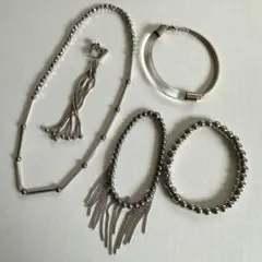 アクセサリー　まとめ売り　ネックレス　ブレスレット　イヤリング