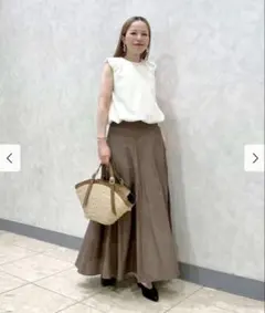 美品‼️Demi-Luxe BEAMS コットン アセテート フレアスカートのサムネイル