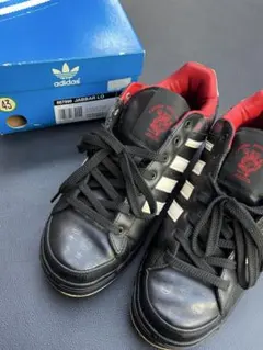 Item thumbnail for item 105832b2-5d44-4f5b-8bc2-40f276e0530f