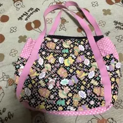 トートバッグ！キキララ 可愛い総柄バッグ