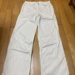 UNIQLO JEANS ローライズバギー６１センチ