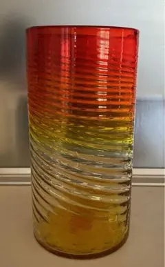 花瓶　ガラス　グラデーション