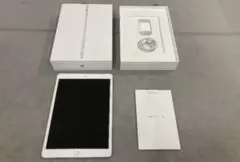美品、バッテリー100% iPad 8世代　Wi-Fi シルバー　128GB