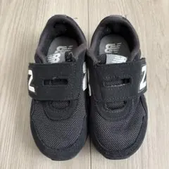 New Balance ブラック スニーカー　IV323 BK 15cm②