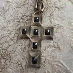 クロス型ペンダント ネックレスビンテージ