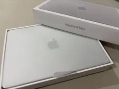 AppleMacBookNeo 512GBタッチID付き本体と元箱 充放電1回 - メルカリ