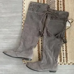 Item thumbnail for item f2f4ed64-c969-42d2-bfcb-aed4af9c3a4a