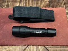 GENTOS ジェントス T-REX TX-555 懐中電灯 ライト ケース付のサムネイル