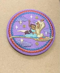 ディズニー　刺繍缶バッジ　アラジン