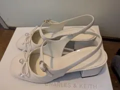 CHARLES & KEITH スリングバックメリージェーンパンプス