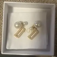 ❤︎ ディオール ピアス 片耳 ❤︎ 新品 Christian Dior CD ロゴ パールピアス ディオール 片耳