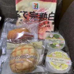 Happyくじ セブンイレブン C賞 D賞 F賞 パンポーチ カップデリ タオル