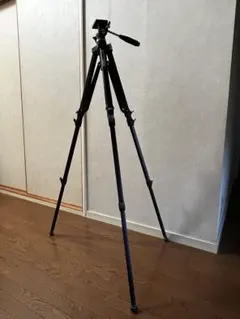 Item thumbnail for item a615d94f-4e3e-45a7-a841-6a094412bd33