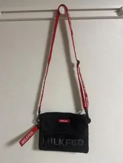 Item thumbnail for item abac2f65-7dda-45e3-a125-3e0abcf92ff3